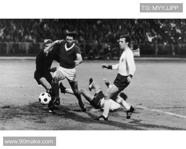 巴塞罗那与曼联次回合对决前瞻球迷期待精彩较量与战术博弈