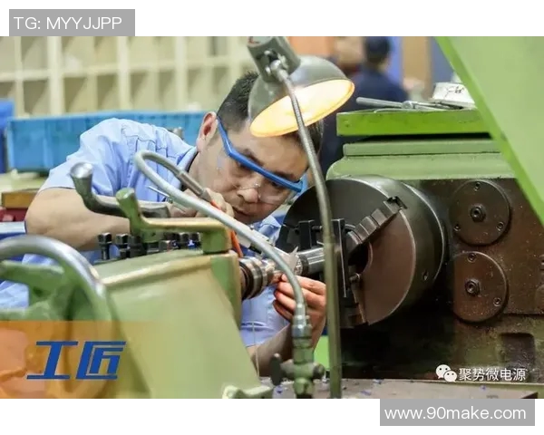 张帆：在时代浪潮中勇敢追梦的青年领袖与奋斗者