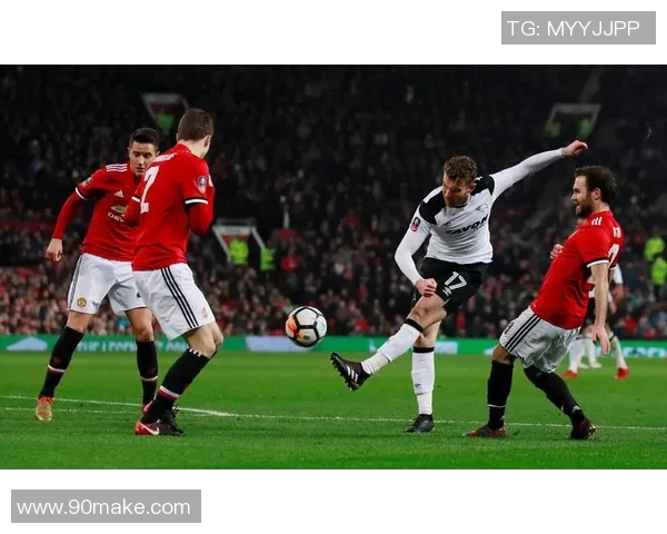 曼联主场迎战斯旺西全力争胜力争积分榜上升之战