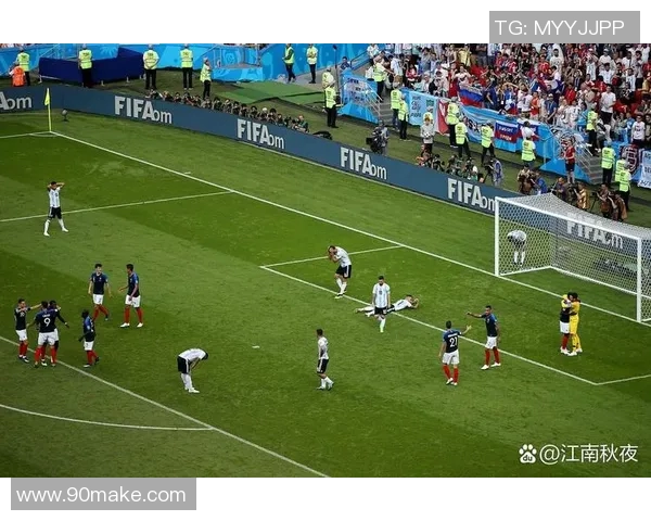 中国队与克罗地亚足球对决展现技战术较量与团队精神的精彩瞬间