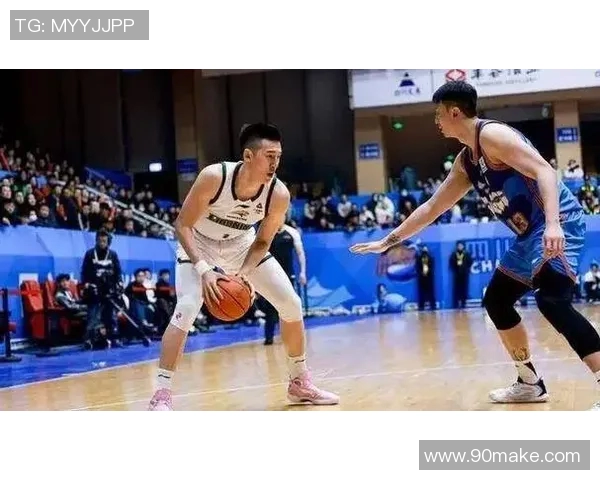 吉林队与四川外援的精彩对决引发球迷热议,谁能在赛场上胜出 吉林队与四川外援的精彩对决引发球迷热议,谁能在赛场上胜出