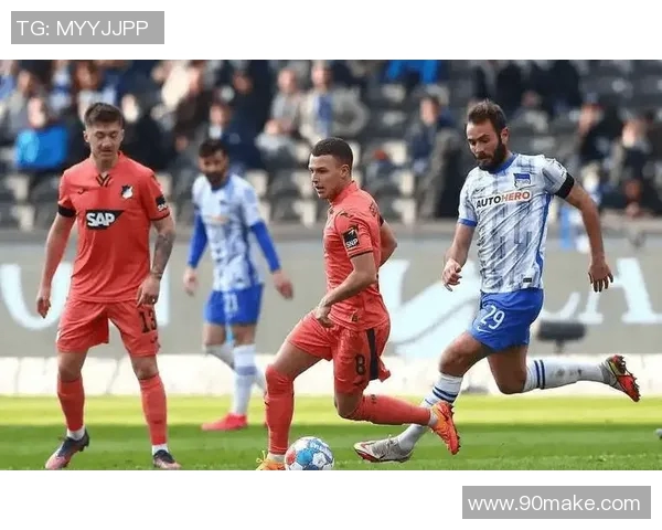 法乙激战亚眠主场迎战兰斯双方争夺关键积分的精彩对决