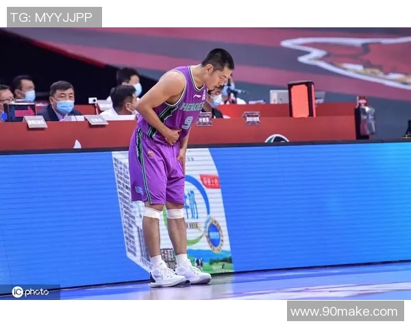 张庆鹏:从篮球场上的拼搏者到人生舞台上的奋斗者的精彩转变